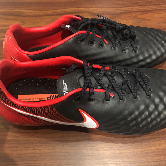 カテゴリ NIKE - マジスタオーパス II FG 27cm 送料無料の通販 by 俺の
