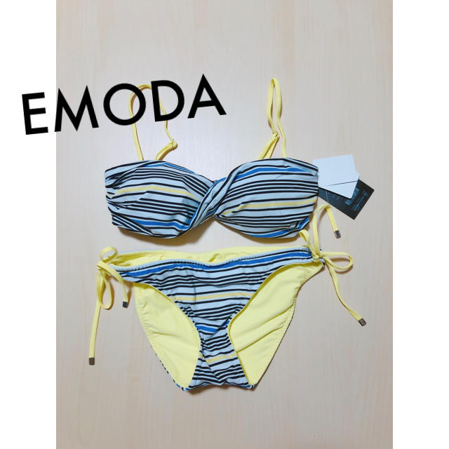 水着 ビキニ 新品 EMODA エモダ バンドゥ プール 海 バンドゥ水着