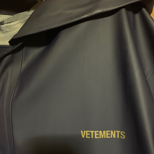 Balenciaga(バレンシアガ)のVETEMENTS レインコート  メンズのファッション小物(レインコート)の商品写真