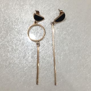 ピアス(ピアス)