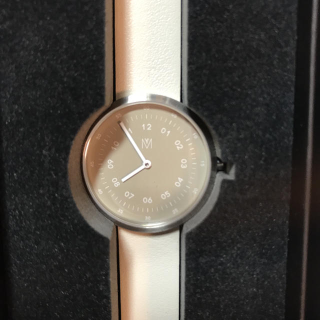 Daniel Wellington(ダニエルウェリントン)の★最終値下げ★新品★maven watchesマベンウォッチズ腕時計34mm レディースのファッション小物(腕時計)の商品写真