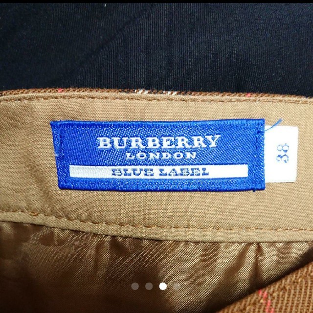 BURBERRY BLUE LABEL(バーバリーブルーレーベル)のバーバリー・ブルーレーベル チェックスカート レディースのスカート(ミニスカート)の商品写真