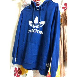 アディダス(adidas)のadidas パーカー(パーカー)