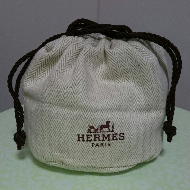 Hermes(エルメス)のエルメス 時計用巾着 クッション付 レディースのファッション小物(ポーチ)の商品写真