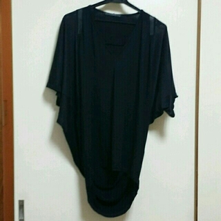 ドレスドアンドレスド(DRESSEDUNDRESSED)のユニセックスカットソー(Tシャツ/カットソー(半袖/袖なし))