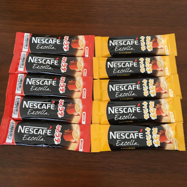 Nestle(ネスレ)のスティックコーヒー ふわラテ 食品/飲料/酒の飲料(コーヒー)の商品写真