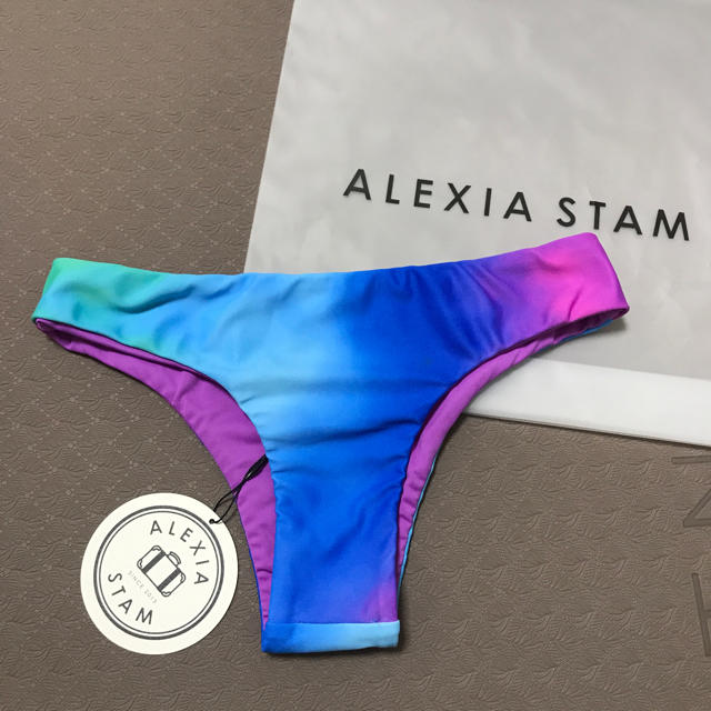 ALEXIA STAM(アリシアスタン)のhiiii様お取置き中5/5まで⚐⚑⚐ レディースの水着/浴衣(水着)の商品写真