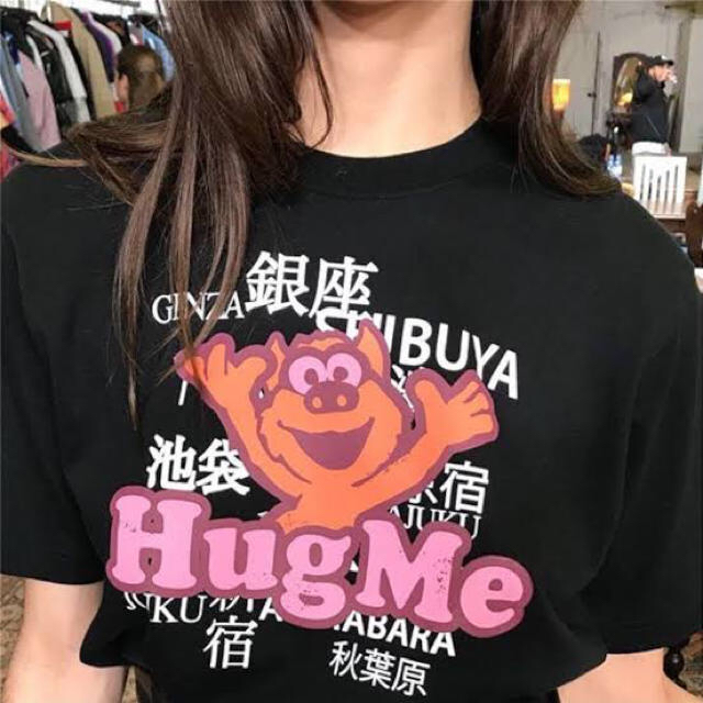 vetements tシャツ hug me