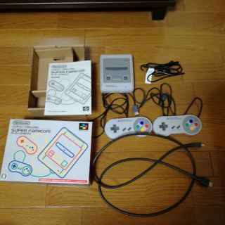 スーパーファミコン(スーパーファミコン)のニンテンドークラシックミニ　スーパーファミコンミニ(家庭用ゲーム機本体)