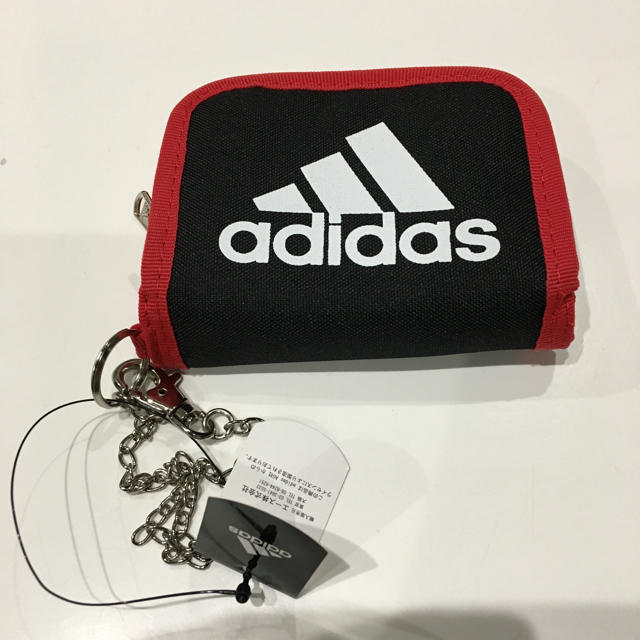 adidas(アディダス)の【新品】adidas 財布 キッズ/ベビー/マタニティのこども用ファッション小物(財布)の商品写真