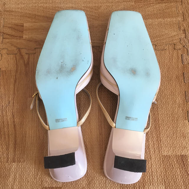 VOICEMAIL(ヴォイスメール)のVOICEMAIL パンプス ミュール サンダル ピンク色 レディースの靴/シューズ(ミュール)の商品写真