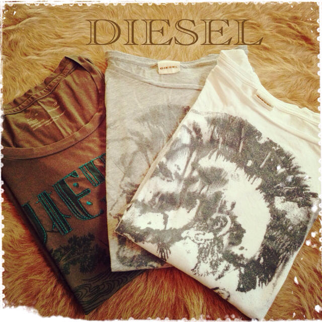 DIESEL(ディーゼル)のDIESEL T3set レディースのトップス(Tシャツ(長袖/七分))の商品写真