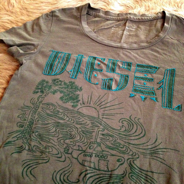 DIESEL(ディーゼル)のDIESEL T3set レディースのトップス(Tシャツ(長袖/七分))の商品写真