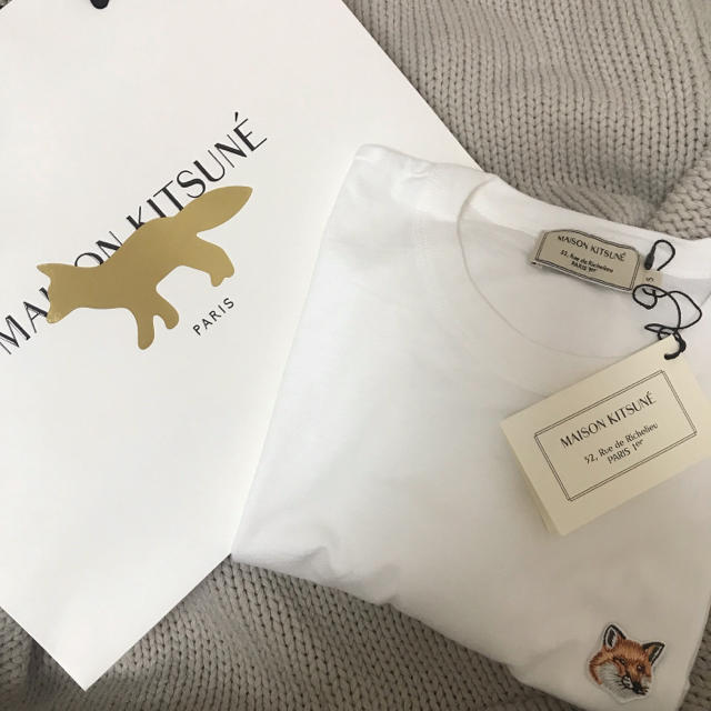 MAISON KITSUNE'(メゾンキツネ)のMAISON Kitsuné Tシャツ レディースのトップス(Tシャツ(半袖/袖なし))の商品写真