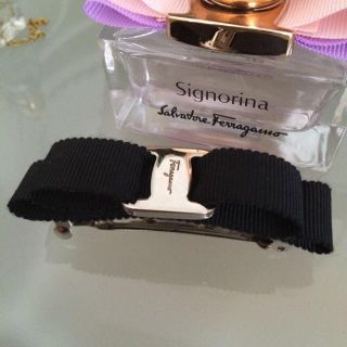 フェラガモ(Ferragamo)のフェラガモリボンのバレッタ訳あり(バレッタ/ヘアクリップ)