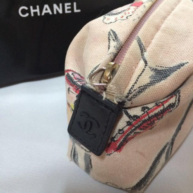 CHANEL(シャネル)のシャネル 正規品ポーチ レディースのファッション小物(ポーチ)の商品写真