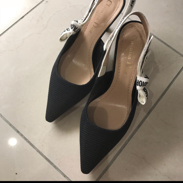 Dior(ディオール)の【本物美品】Diorディオールパンプスサンダル レディースの靴/シューズ(ハイヒール/パンプス)の商品写真