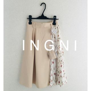 イング(INGNI)の2019最新★ I N G N Iイング★花柄プリーツ切替／スカート(ひざ丈スカート)