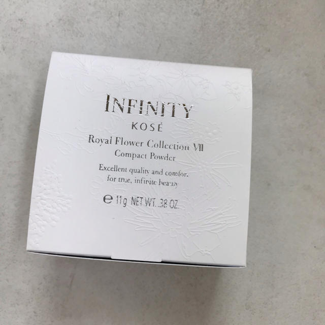 Infinity(インフィニティ)のインフィニティ  ロイヤルフラワー  パウダー  新品 g コスメ/美容のベースメイク/化粧品(フェイスパウダー)の商品写真