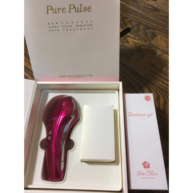   新品 Pure Pulse2 ピュアパルス2美容器、トリートメントジェル　 スマホ/家電/カメラの美容/健康(フェイスケア/美顔器)の商品写真