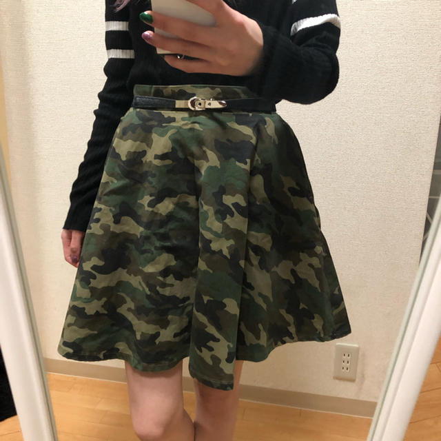 アーミーフレアスカート レディースのスカート(ミニスカート)の商品写真