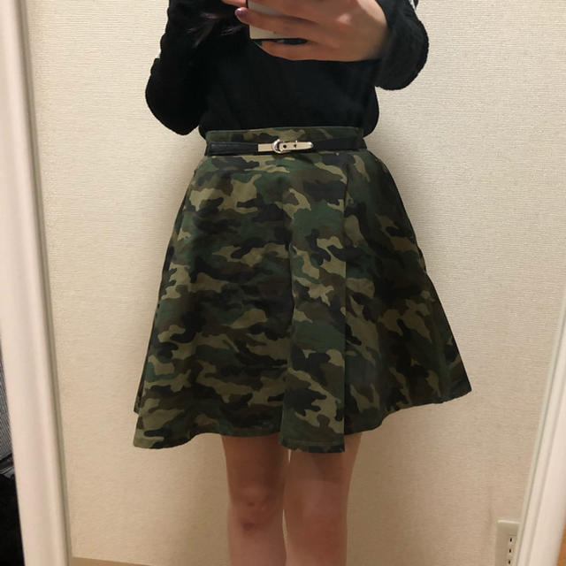 アーミーフレアスカート レディースのスカート(ミニスカート)の商品写真
