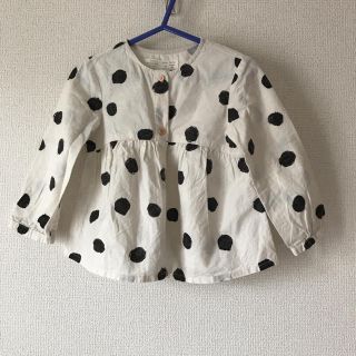 ザラキッズ(ZARA KIDS)のZara BabyGirl  ドットブラウス  86cm(シャツ/カットソー)