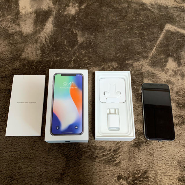 iPhone X 本体 SIMフリー