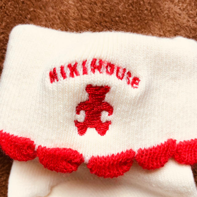 mikihouse(ミキハウス)のmiki house  ☆  折り返しソックス  ☆  クリーム×赤 キッズ/ベビー/マタニティのこども用ファッション小物(靴下/タイツ)の商品写真