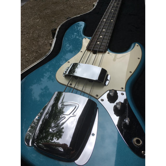 数量は多い Fender - Fender USA Jazzbass エレキベース
