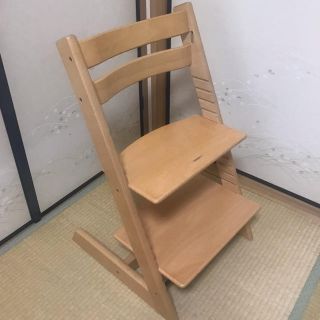 ストッケ(Stokke)のトリップトラップ(デスクチェア)