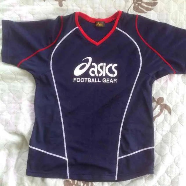 asics(アシックス)のアシックス サッカー ビステ 白紺２枚半袖 スポーツ/アウトドアのサッカー/フットサル(ウェア)の商品写真