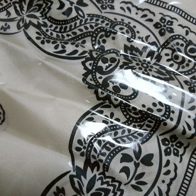 FRAMeWORK(フレームワーク)のフレームワークスのシルクのバンダナ レディースのファッション小物(バンダナ/スカーフ)の商品写真