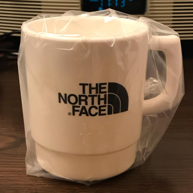 THE NORTH FACE(ザノースフェイス)のTHE NORTH FACE マグカップ プラスチック製 新品 インテリア/住まい/日用品のキッチン/食器(グラス/カップ)の商品写真