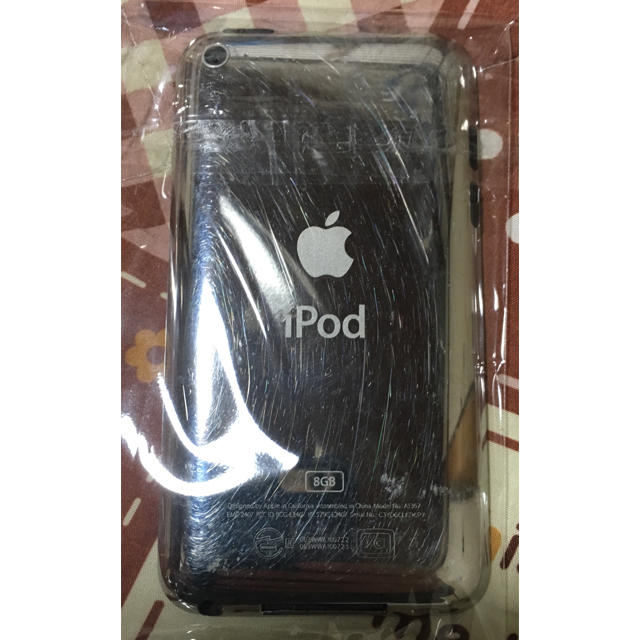 Apple(アップル)の iPod A1367 8GB 画面綺麗、キズ有り ▲動作確認しておりません。 スマホ/家電/カメラのオーディオ機器(ポータブルプレーヤー)の商品写真