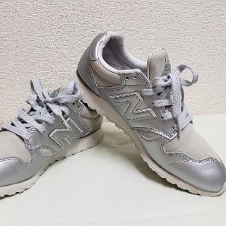 ニューバランス(New Balance)のニューバランス520 　BEAUTY&YOUTH別注
24.5(スニーカー)