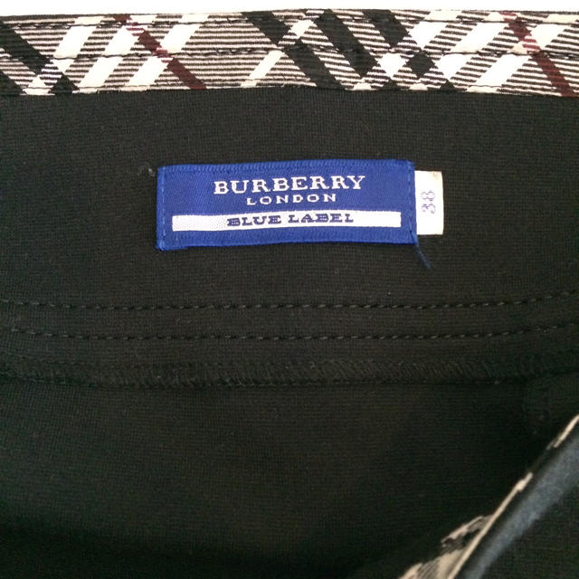 BURBERRY BLUE LABEL(バーバリーブルーレーベル)のバーバリーのスカート レディースのスカート(ミニスカート)の商品写真