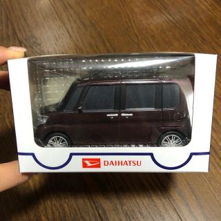 ダイハツ(ダイハツ)のタントカスタム☆プルバックカー 赤紫(ミニカー)