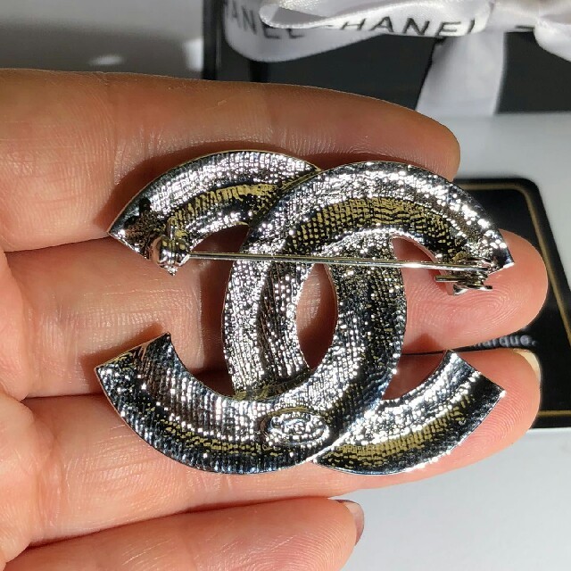 CHANEL シャネル ビックココ ブローチ 美品-