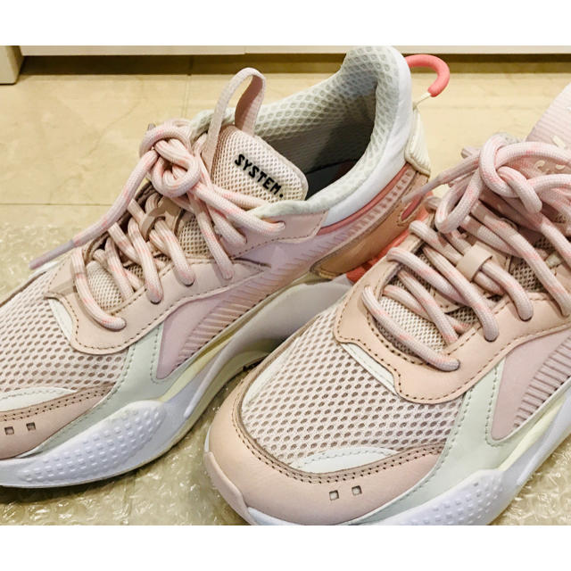 Mila Owen(ミラオーウェン)の【milaowen】PUMA RS-X TRACKS ピンク レディースの靴/シューズ(スニーカー)の商品写真