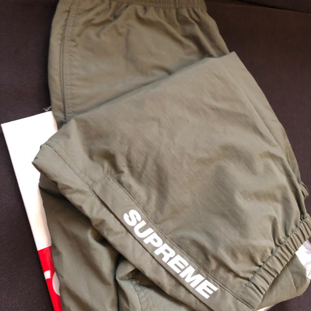 supreme warm up pant olive