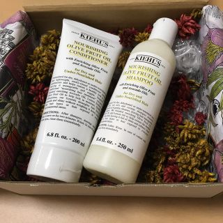 キールズ(Kiehl's)のキールズ  ナリッシング シャンプー&コンディショナーセット(シャンプー)