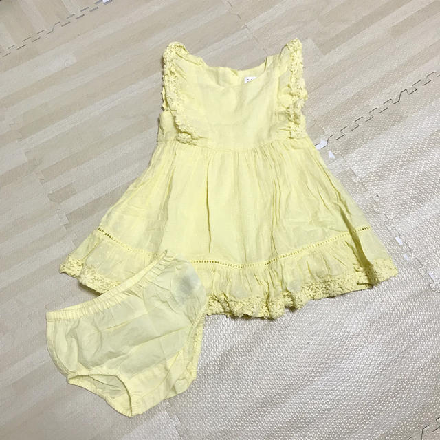 babyGAP(ベビーギャップ)のbaby gap コットン レース ワンピース 90 キッズ/ベビー/マタニティのキッズ服女の子用(90cm~)(ワンピース)の商品写真