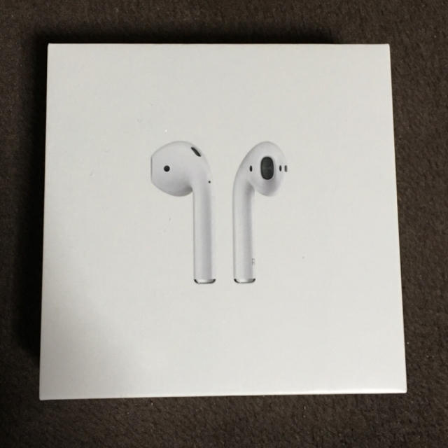 新品未開封 新型 airpods 2 エアポッド 正規品 MV7N2J/Aヘッドフォン/イヤフォン