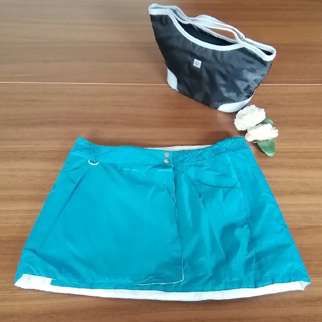 NIKE(ナイキ)のミーリーママ様専用❣️NIKE ゴルフウェア☆リバーシブル巻きスカート スポーツ/アウトドアのゴルフ(ウエア)の商品写真