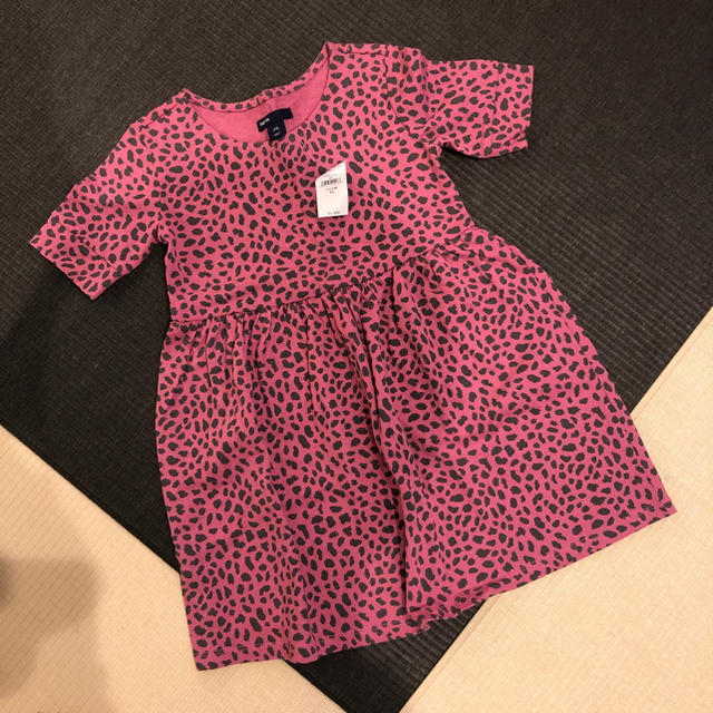 GAP Kids(ギャップキッズ)のGAP KIDS☆ギャップキッズ☆レオパード柄ワンピース☆新品☆ キッズ/ベビー/マタニティのキッズ服女の子用(90cm~)(ワンピース)の商品写真