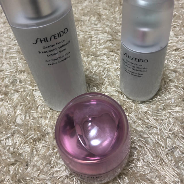 SHISEIDO (資生堂)(シセイドウ)の専用   SHISEIDO スキンケアセット コスメ/美容のスキンケア/基礎化粧品(化粧水/ローション)の商品写真