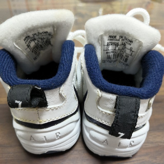 NIKE(ナイキ)のNIKE　靴　幼児 キッズ/ベビー/マタニティのベビー靴/シューズ(~14cm)(スニーカー)の商品写真