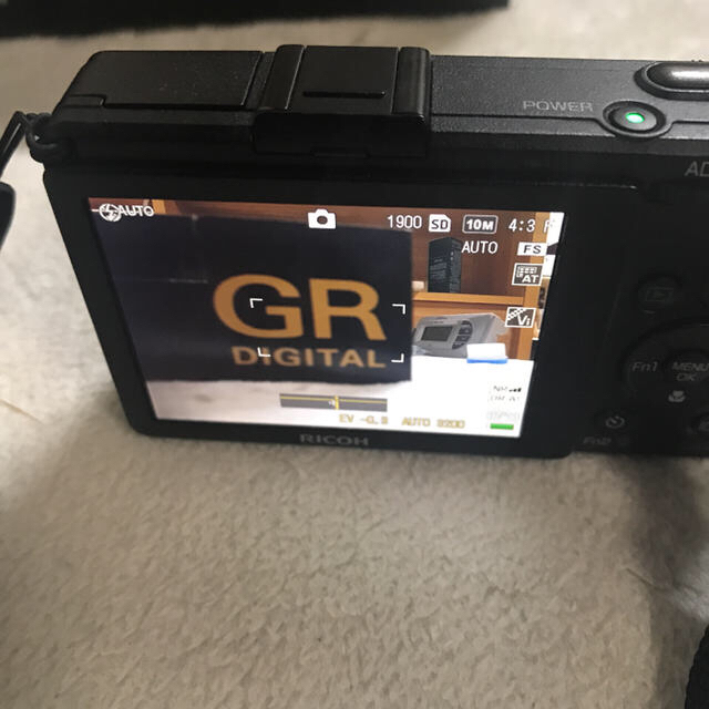 RICOH(リコー)のリコーGR4 デジタル スマホ/家電/カメラのカメラ(コンパクトデジタルカメラ)の商品写真