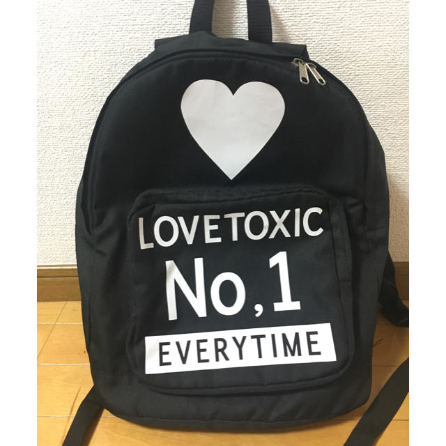 lovetoxic(ラブトキシック)のLOVETOXIC リュック キッズ/ベビー/マタニティのこども用バッグ(リュックサック)の商品写真